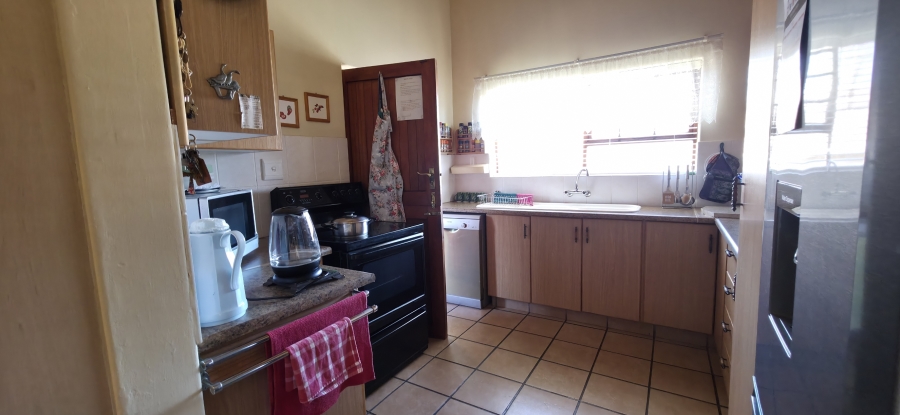 3 Bedroom Property for Sale in Fraaiuitsig Western Cape